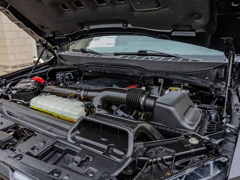 Used 2025 Ford F150 Raptor image 41