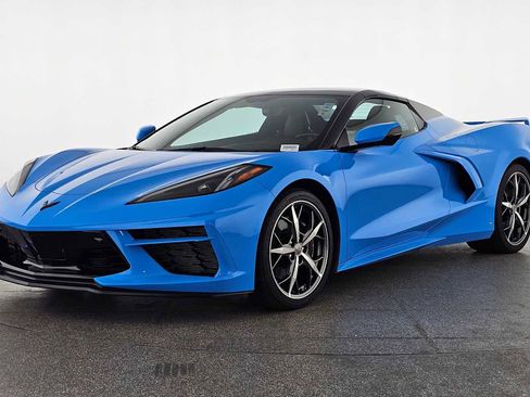 Used 2021 Chevrolet Corvette 3LT w/ Z51 Performance Package image 8