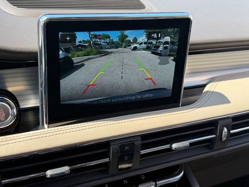 Certified 2022 Lincoln Corsair FWD image 22