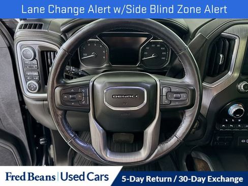 Used 2020 GMC Sierra 1500 Denali w/ Denali Ultimate Package AWD/4WD image 16
