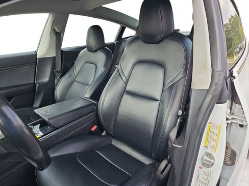 Used 2018 Tesla Model 3 Long Range RWD image 12