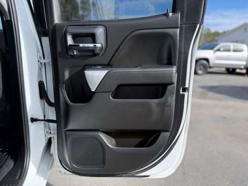 Used 2019 Chevrolet Silverado 1500 LT image 25