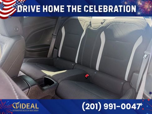 Used 2021 Chevrolet Camaro LT w/ Technology Package RWD image 19