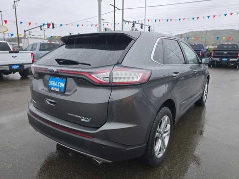 Certified 2017 Ford Edge Titanium image 5