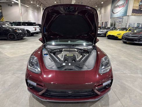 Used 2018 Porsche Panamera Turbo S image 19