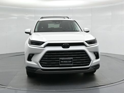 Used 2024 Toyota Grand Highlander AWD Hybrid image 53