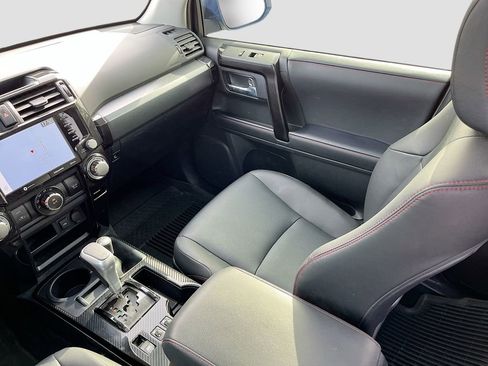 Used 2024 Toyota 4Runner TRD Off-Road Premium w/ Moonroof Package AWD/4WD image 23