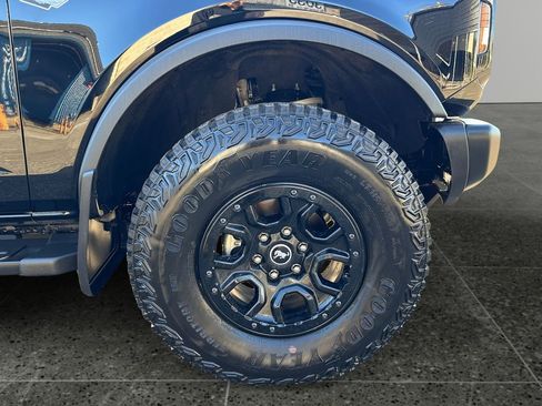 Used 2023 Ford Bronco Wildtrak AWD/4WD image 10