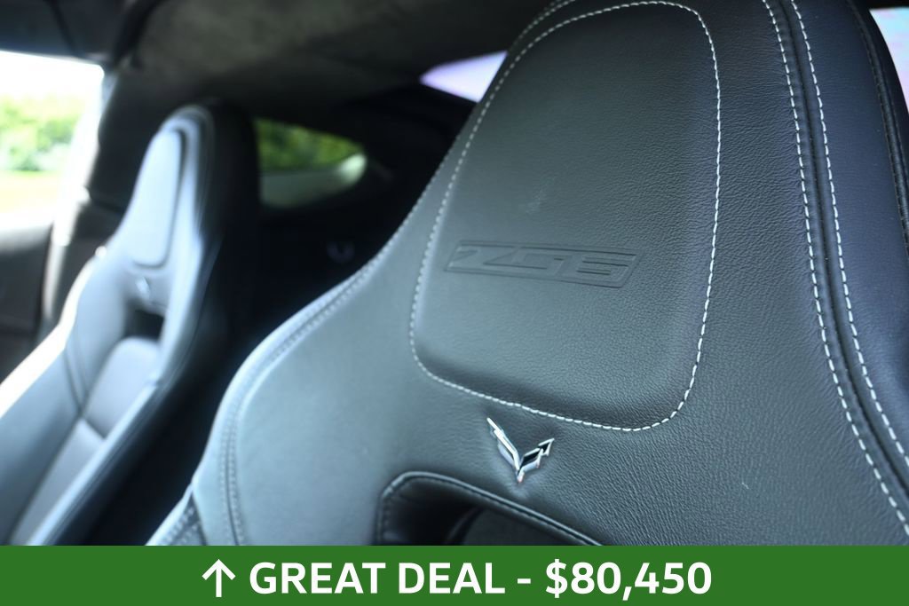 Used 2016 Chevrolet Corvette Z06 w/ 3LZ Preferred Equipment Group RWD image 27
