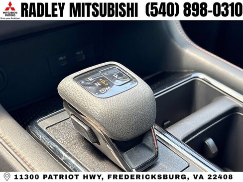 Used 2023 Nissan Pathfinder Rock Creek AWD/4WD image 11