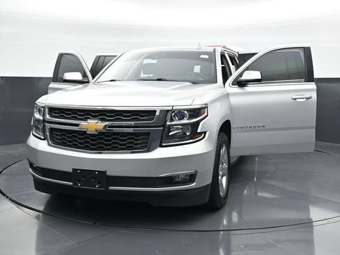 Used 2016 Chevrolet Suburban LT AWD/4WD image 51