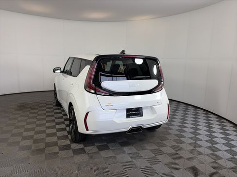 Certified 2024 Kia Soul GT-Line image 8