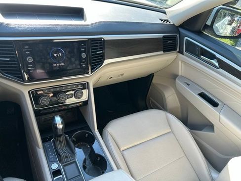 Used 2022 Volkswagen Atlas SE FWD image 12