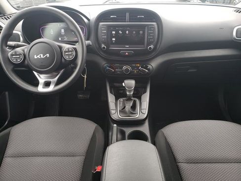 Certified 2024 Kia Soul LX w/ Option Group 015 FWD image 19