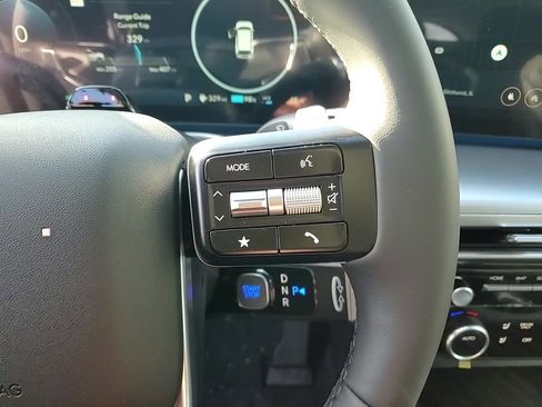 New 2026 Hyundai Ioniq 9 SEL image 18