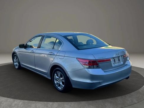 Used 2011 Honda Accord LX-P image 7