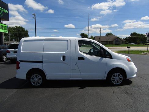 Used 2021 Nissan NV200 SV FWD image 9