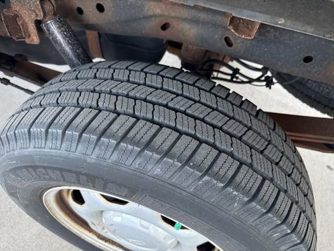 Used 2010 Ford F150 XL RWD image 13