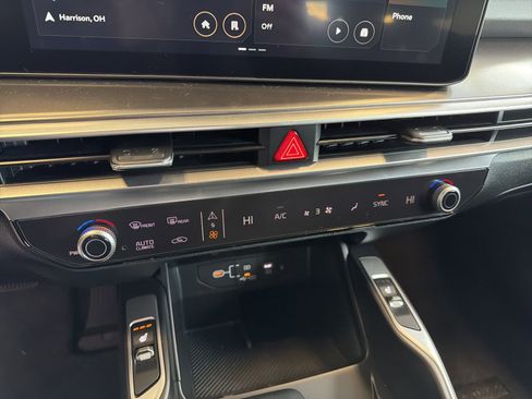 New 2026 Kia Sorento EX AWD/4WD image 29