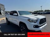 Used 2018 Toyota Tacoma TRD Sport image 2