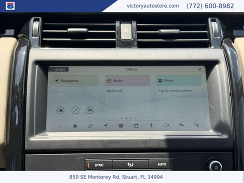Used 2019 Land Rover Discovery SE AWD/4WD image 25