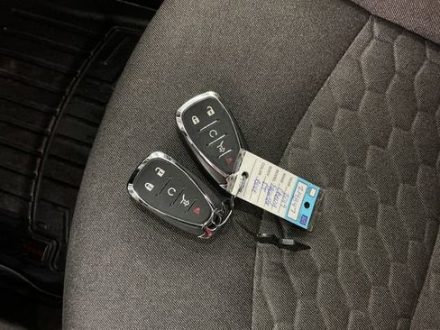 Used 2019 Chevrolet Equinox LT AWD/4WD image 47