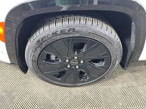 Used 2024 Jeep Wagoneer Launch Edition image 9