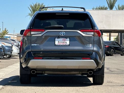 Certified 2022 Toyota RAV4 XSE AWD/4WD image 6