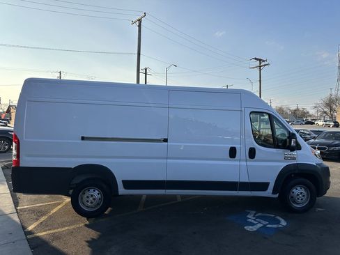 Used 2018 RAM ProMaster 3500 w/ Mopar Trailer Tow Group image 4