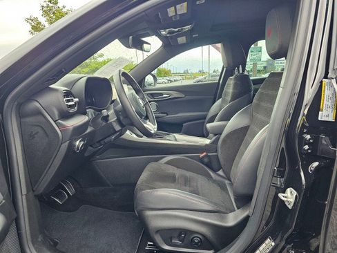 Used 2024 Dodge Hornet GT AWD/4WD image 28