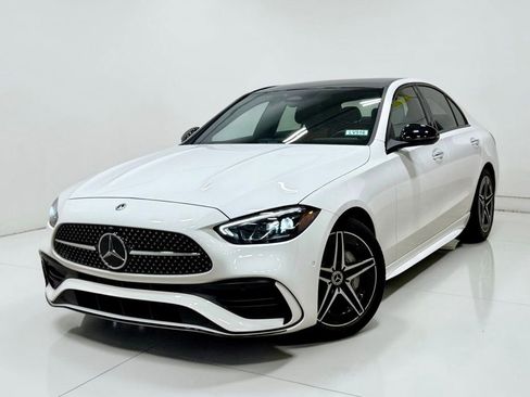 Used 2024 Mercedes-Benz C 300 Sedan image 2