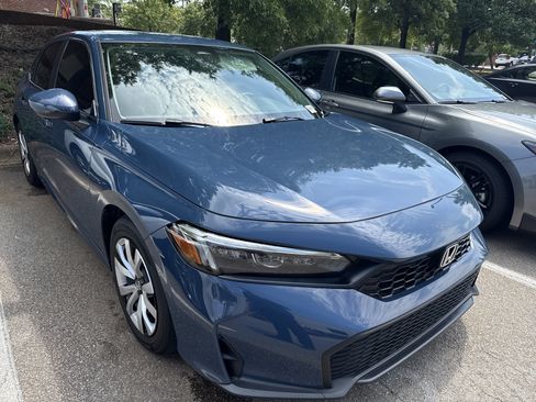 Used 2025 Honda Civic LX image 3