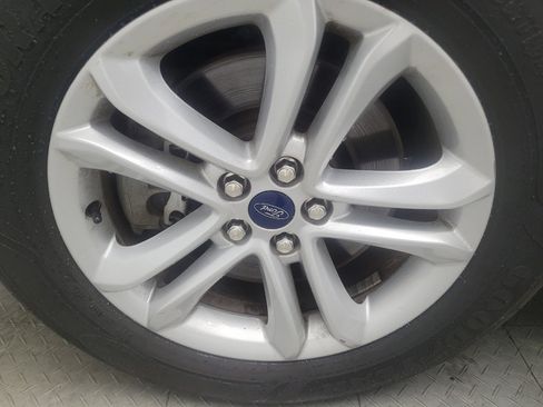 Used 2020 Ford Edge SEL AWD/4WD image 31
