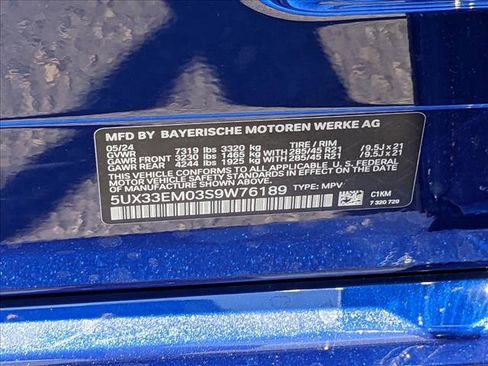 Used 2025 BMW X7 M60i image 18