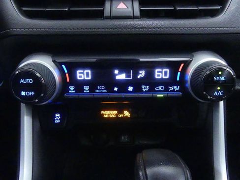 Used 2019 Toyota RAV4 XLE w/ All Weather Liner Package AWD/4WD image 12