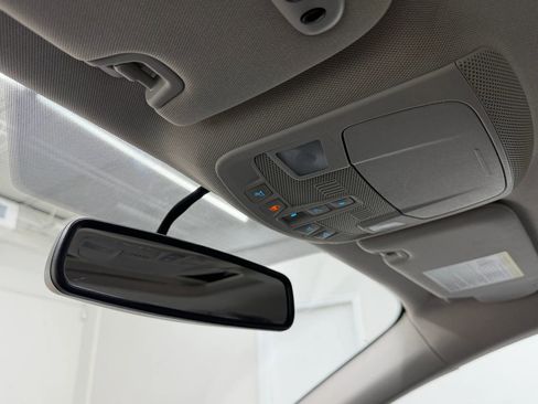 Used 2016 Ford Fusion SE w/ Equipment Group 202A image 16