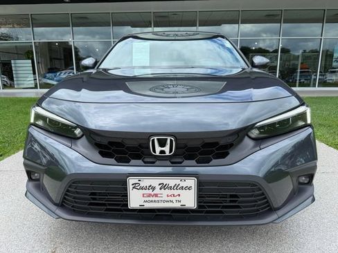 Used 2024 Honda Civic Sport Touring image 3