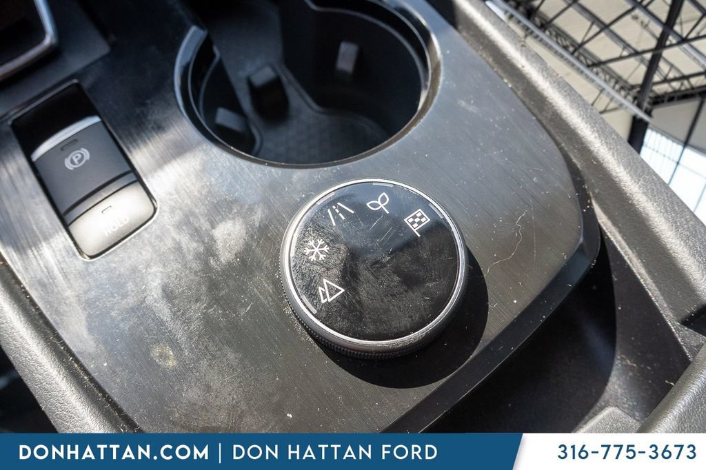 Used 2022 Nissan Rogue SV AWD/4WD image 11
