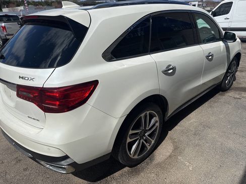Used 2018 Acura MDX SH-AWD w/ Advance Package image 13