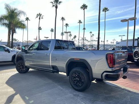 New 2026 GMC Sierra 2500 Denali w/ Denali Reserve Package image 5