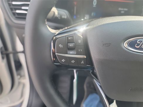 New 2026 Ford Escape SE image 22