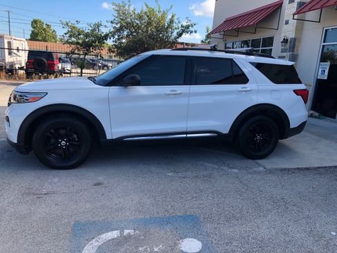 Used 2020 Ford Explorer XLT RWD image 10