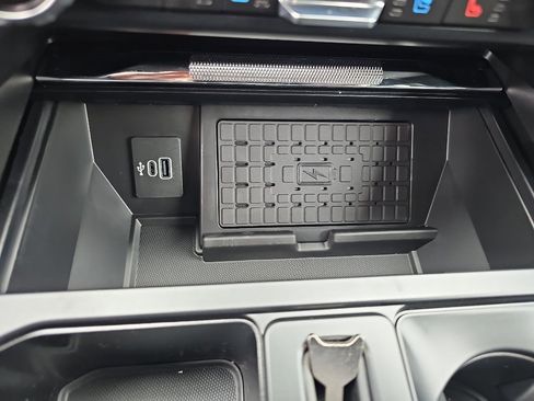 New 2025 Ford F150 Lariat w/ Equipment Group 501A Mid image 47