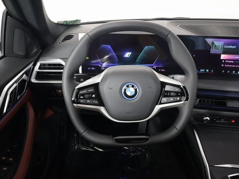 New 2026 BMW i4 eDrive40 w/ Parking Assistance Package RWD image 3