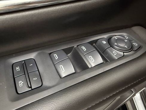 Used 2024 Chevrolet Tahoe LT w/ Luxury Package RWD image 28