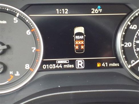 Used 2025 Mitsubishi Outlander AWD image 27