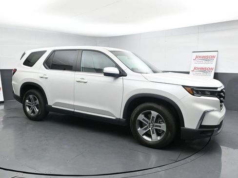 Used 2024 Honda Pilot EX-L image 2