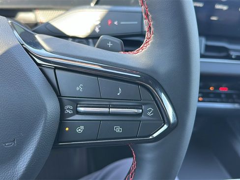 New 2026 Chevrolet Equinox RS w/ LPO, Floor Liner Package image 19