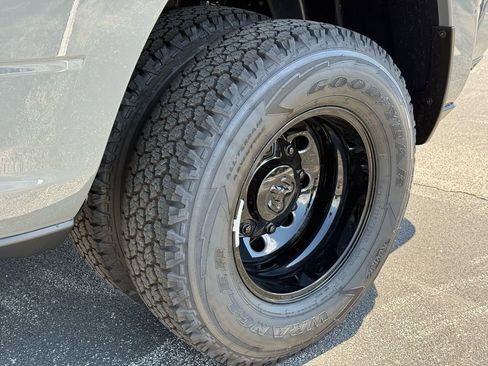 New 2026 RAM 3500 Laramie AWD/4WD image 11