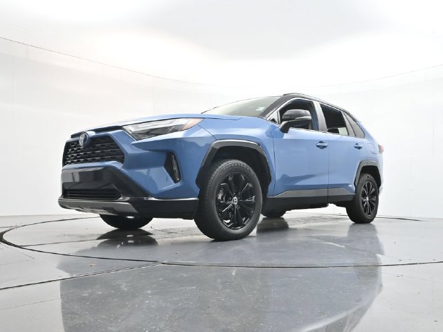 Used 2023 Toyota RAV4 XSE AWD/4WD image 46